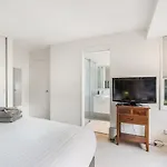 Salamanca Precinct Apartment
