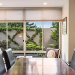 Salamanca Precinct Apartment